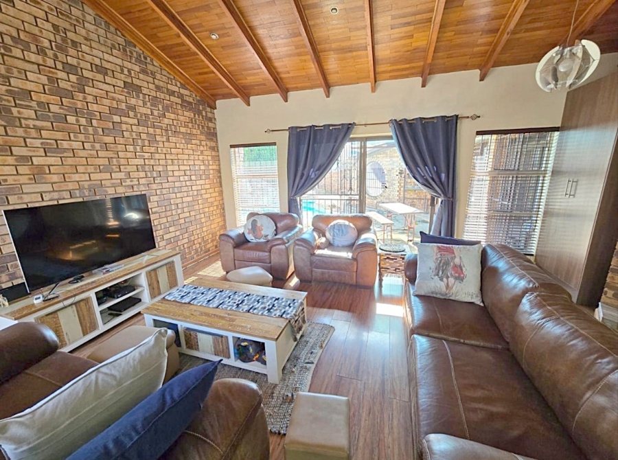 4 Bedroom Property for Sale in Ferryvale Gauteng