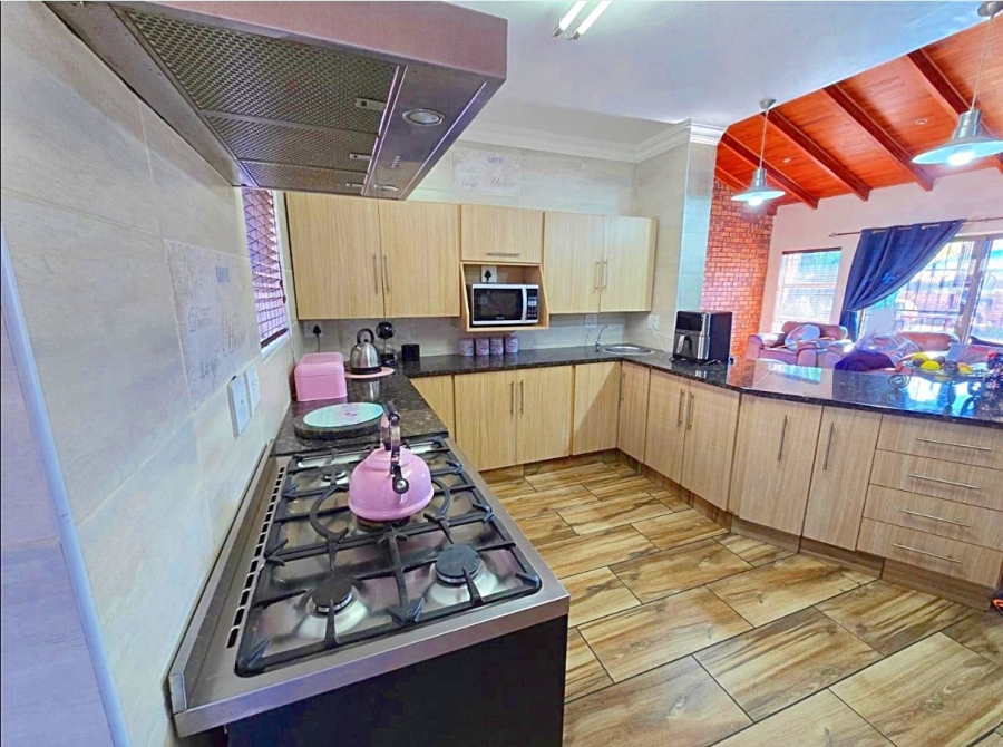 4 Bedroom Property for Sale in Ferryvale Gauteng