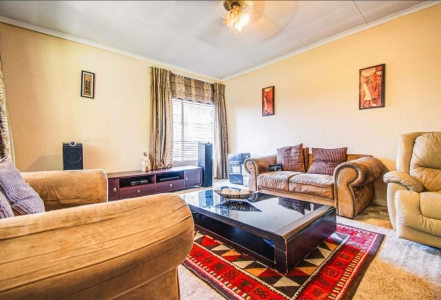 4 Bedroom Property for Sale in Norkem Park Gauteng