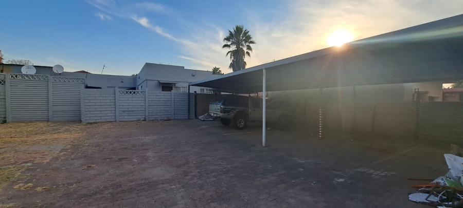 To Let 3 Bedroom Property for Rent in Edenvale Central Gauteng