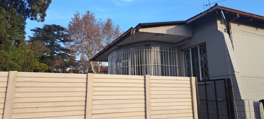 To Let 3 Bedroom Property for Rent in Edenvale Central Gauteng