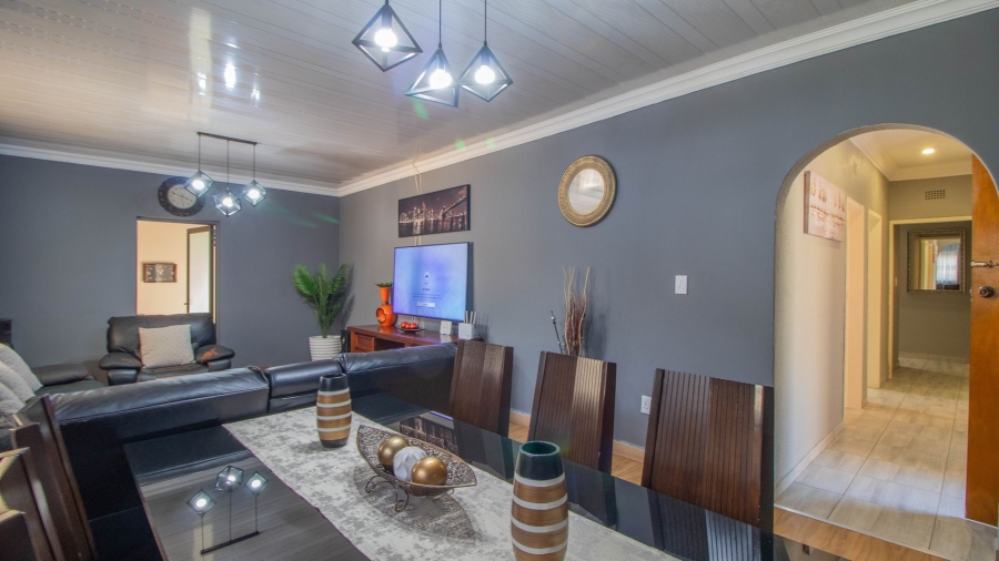 3 Bedroom Property for Sale in Birchleigh North Gauteng