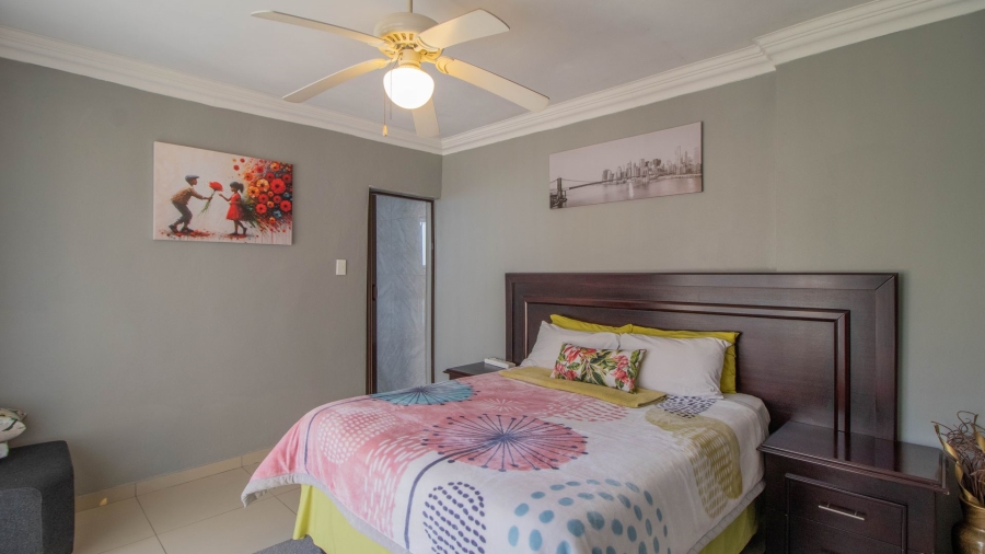 3 Bedroom Property for Sale in Birchleigh North Gauteng