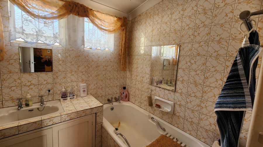 3 Bedroom Property for Sale in Pretoria North Gauteng