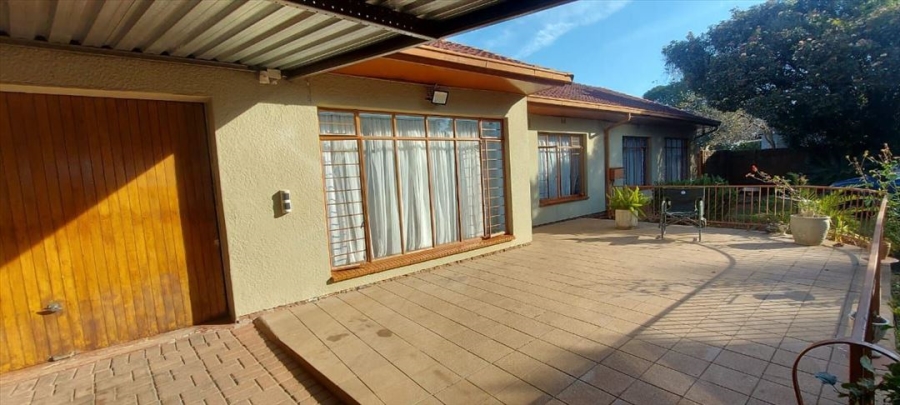 3 Bedroom Property for Sale in Birch Acres Gauteng