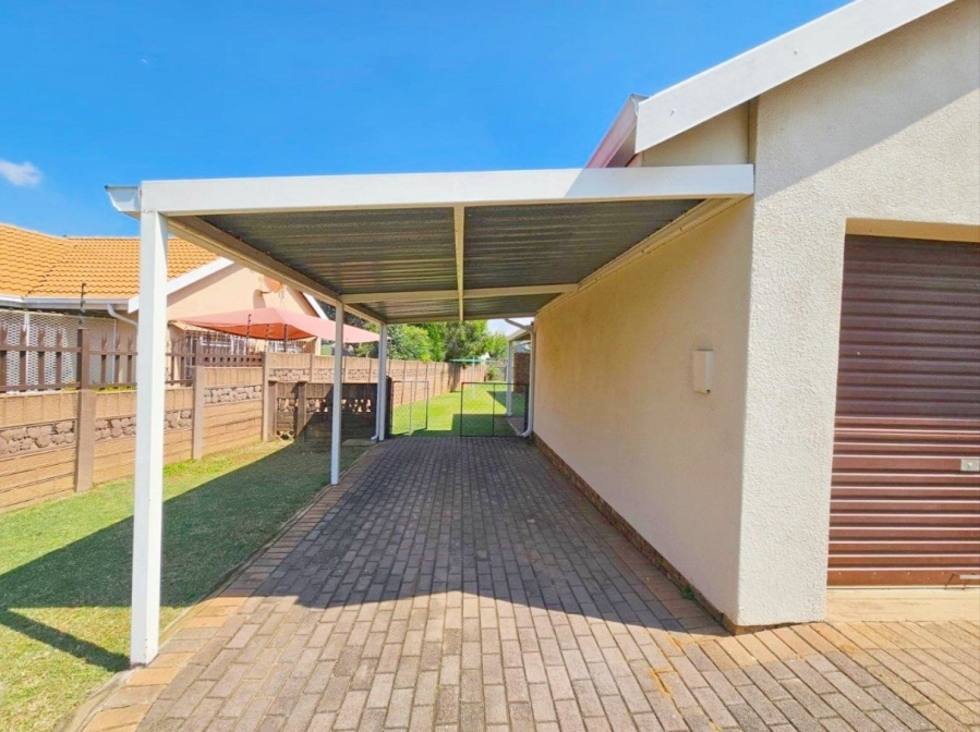3 Bedroom Property for Sale in Ferryvale Gauteng