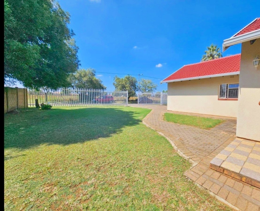 3 Bedroom Property for Sale in Ferryvale Gauteng