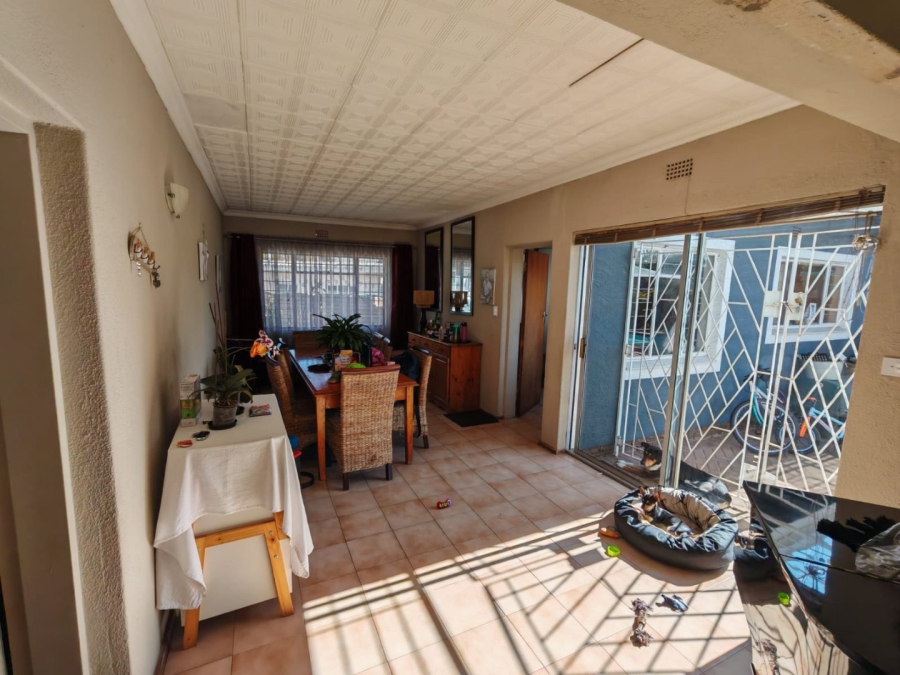 2 Bedroom Property for Sale in Glen Marais Gauteng