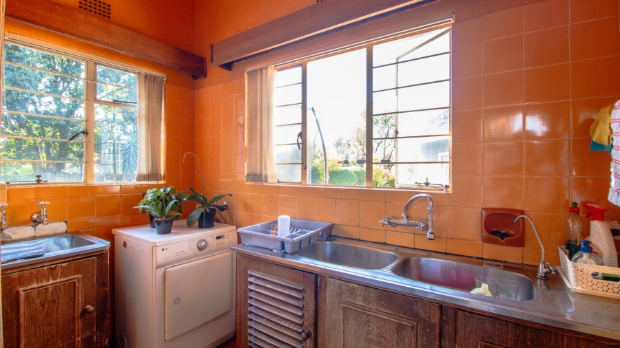 2 Bedroom Property for Sale in Glen Marais Gauteng