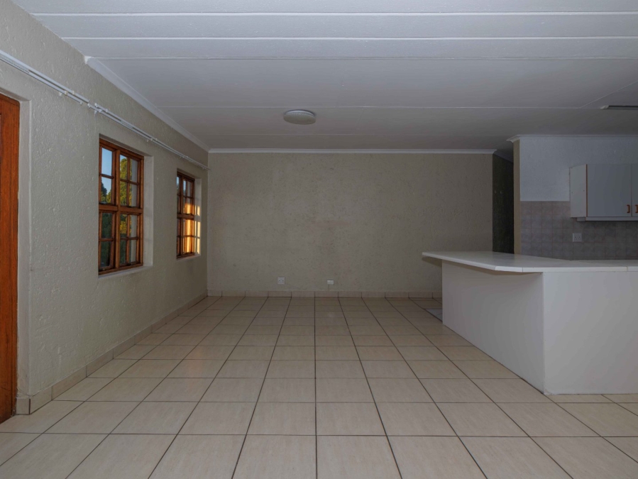 3 Bedroom Property for Sale in Dowerglen Gauteng