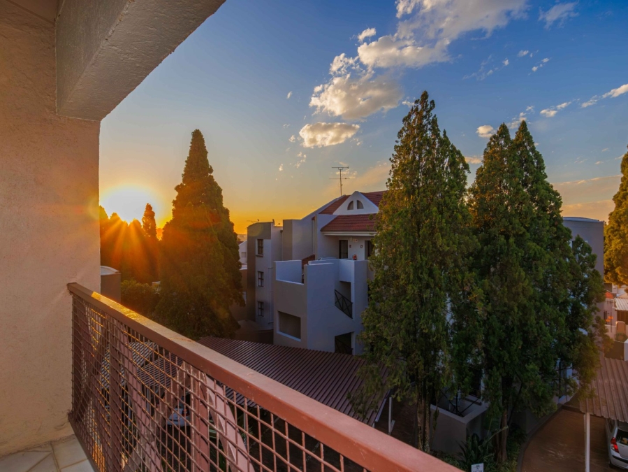3 Bedroom Property for Sale in Dowerglen Gauteng