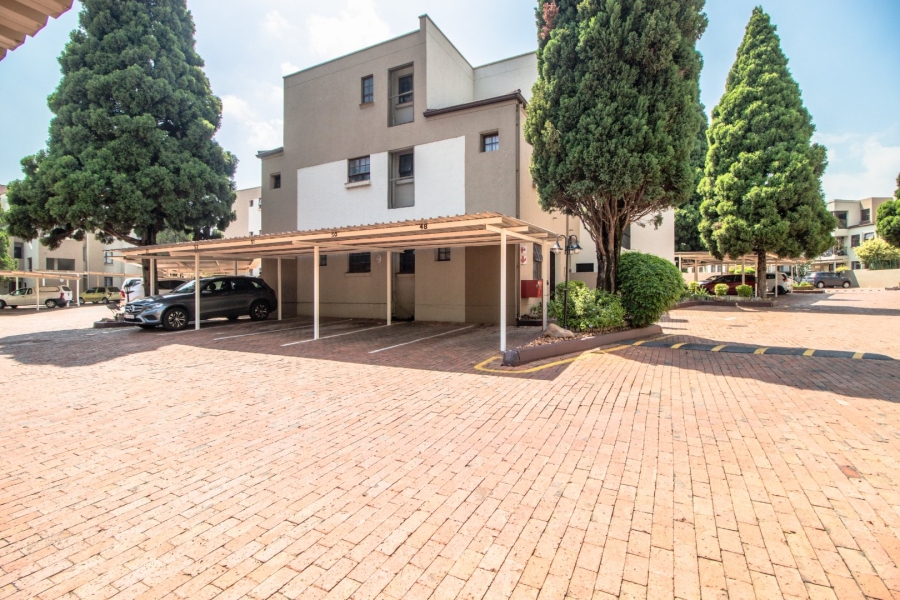 3 Bedroom Property for Sale in Dowerglen Gauteng
