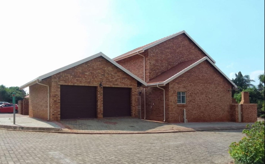 3 Bedroom Property for Sale in Magalieskruin Gauteng