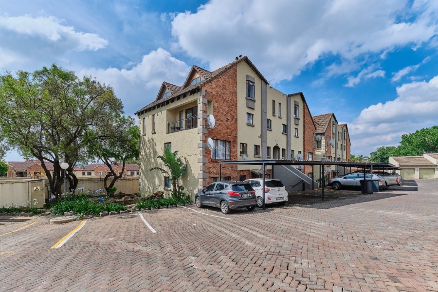 To Let 1 Bedroom Property for Rent in Randpark Ridge Gauteng