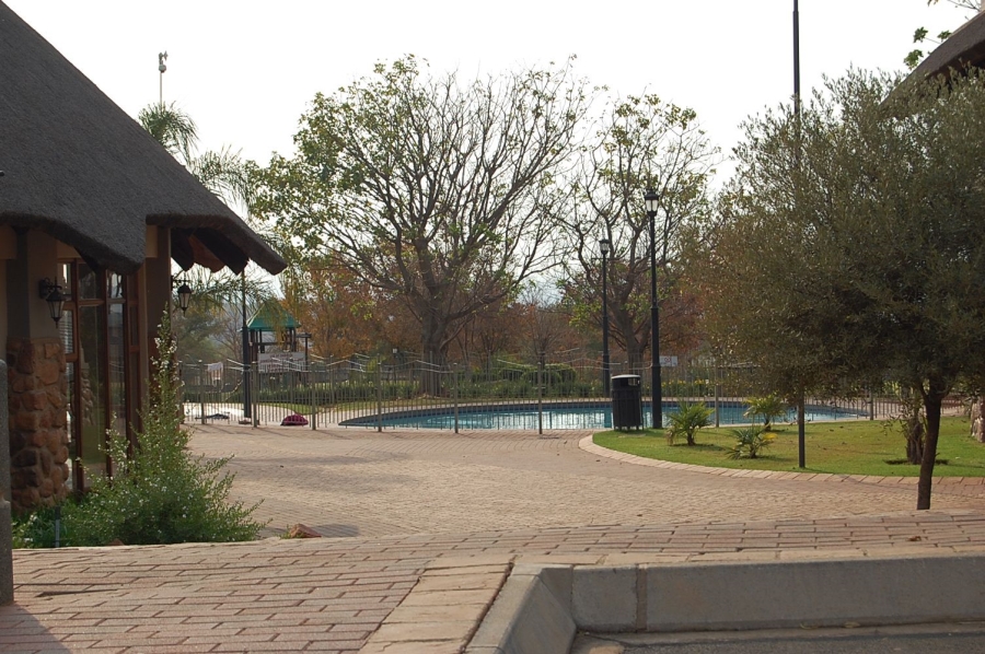 To Let 2 Bedroom Property for Rent in Mooikloof Ridge Gauteng
