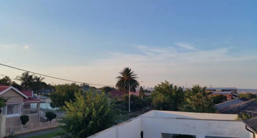 4 Bedroom Property for Sale in Townsview Gauteng