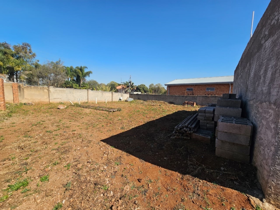  Bedroom Property for Sale in Eldoraigne Gauteng