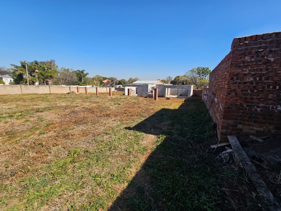  Bedroom Property for Sale in Eldoraigne Gauteng