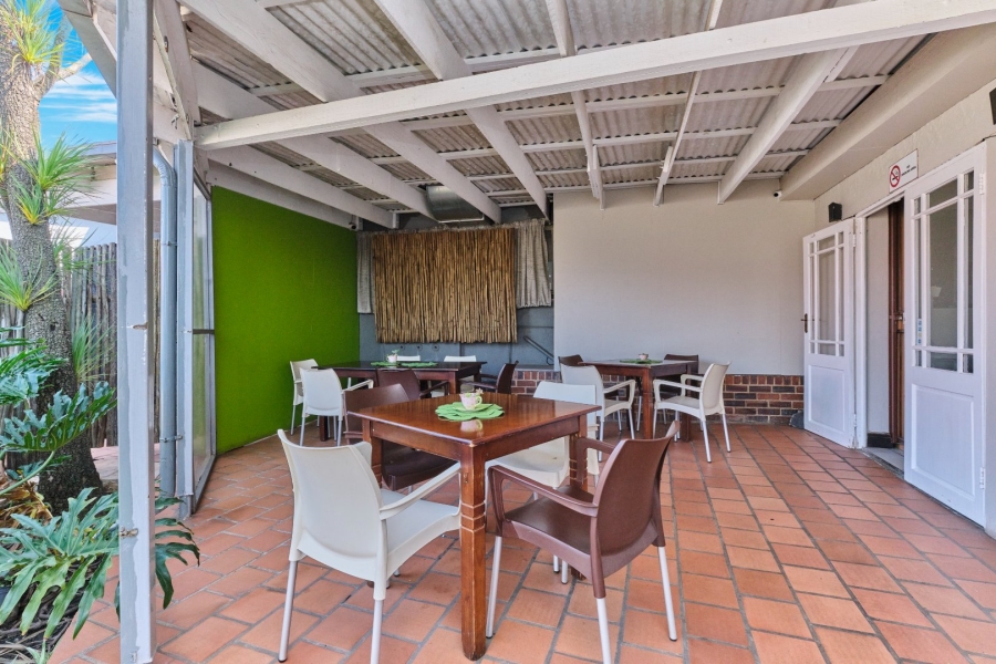  Bedroom Property for Sale in Florida Park Gauteng