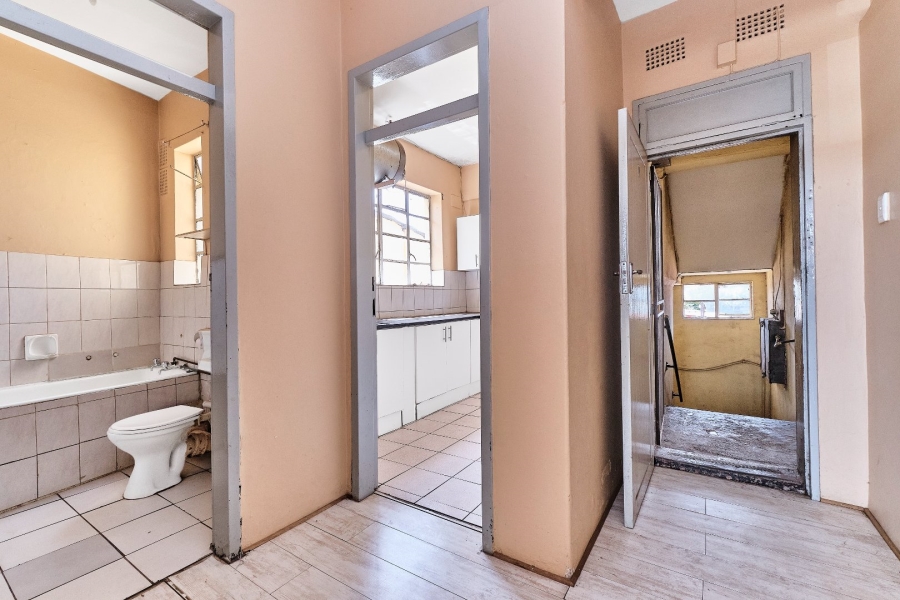 To Let 1 Bedroom Property for Rent in Delarey Gauteng