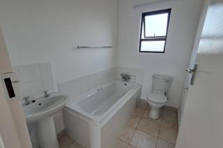 3 Bedroom Property for Sale in Windmill Park Gauteng