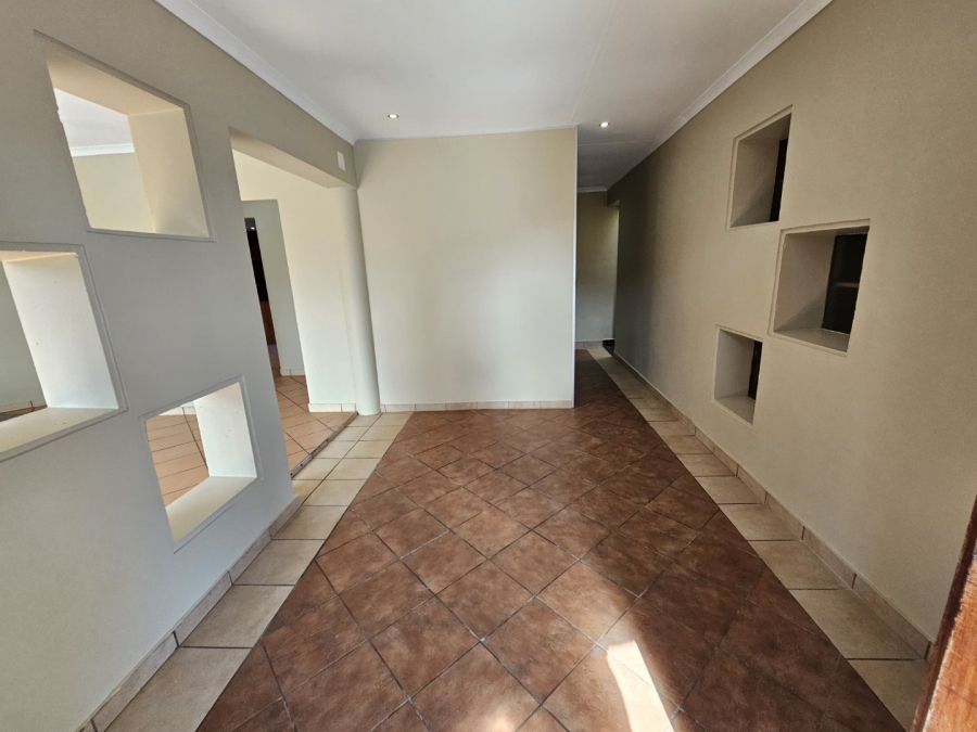 4 Bedroom Property for Sale in Doornpoort Gauteng