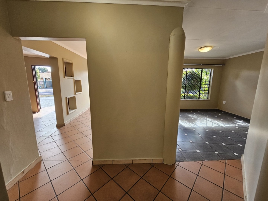 4 Bedroom Property for Sale in Doornpoort Gauteng