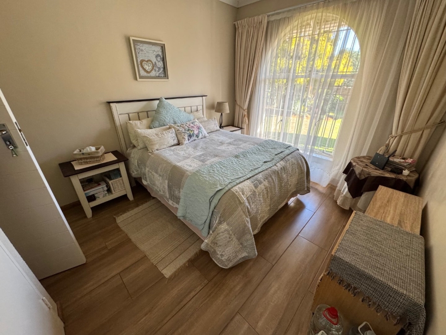 3 Bedroom Property for Sale in Glen Marais Gauteng