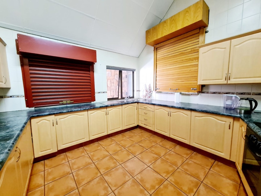  Bedroom Property for Sale in Highveld Gauteng