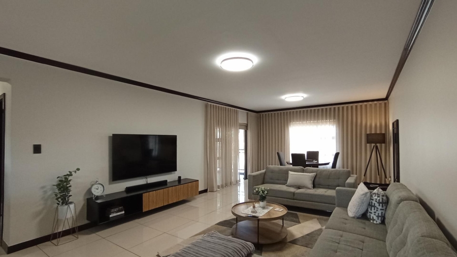 2 Bedroom Property for Sale in Carlswald Gauteng