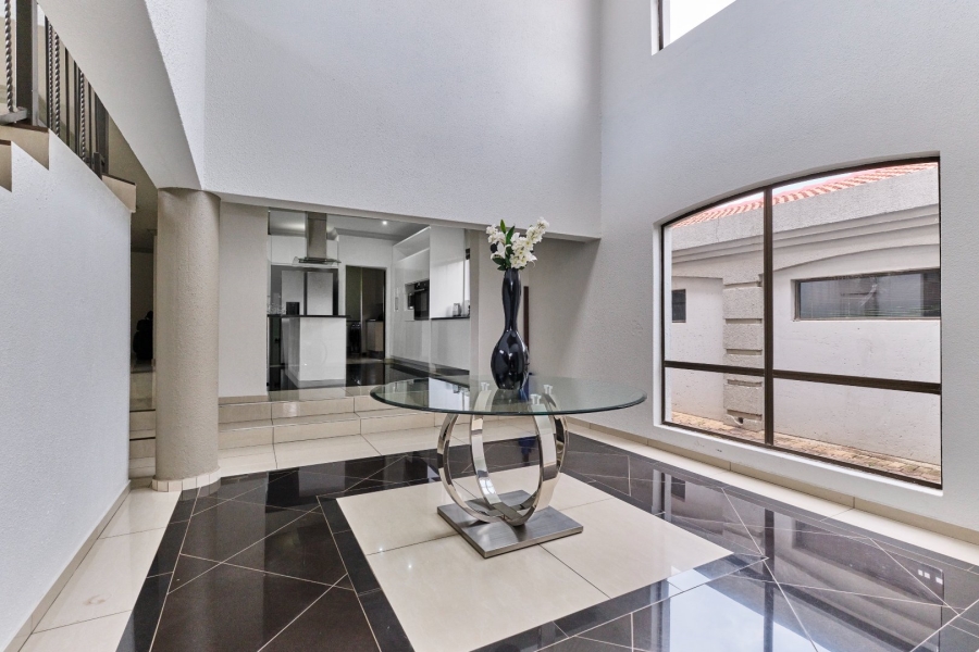 4 Bedroom Property for Sale in Ruimsig Gauteng