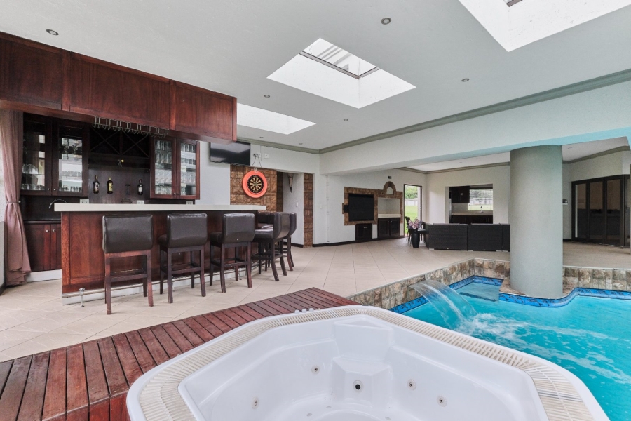 4 Bedroom Property for Sale in Ruimsig Gauteng