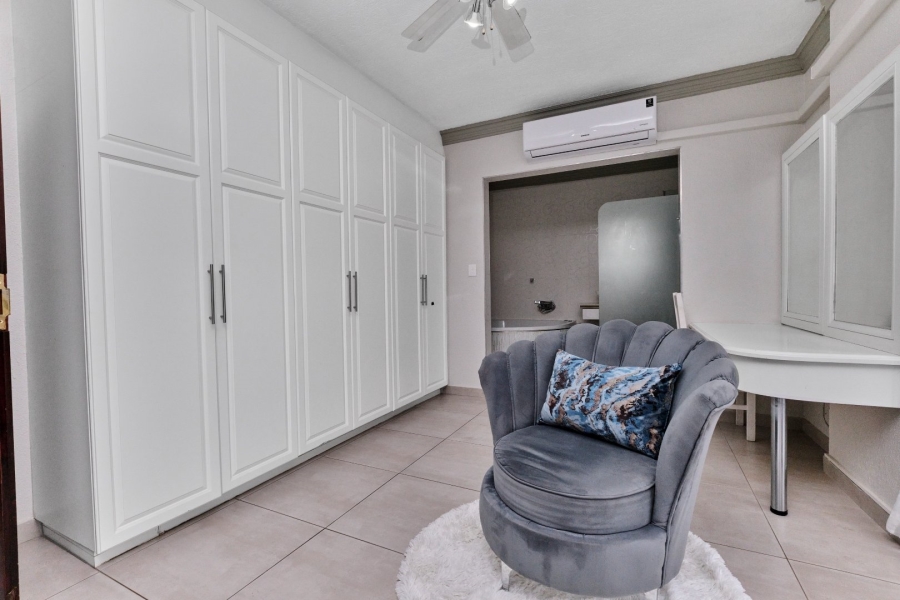 4 Bedroom Property for Sale in Ruimsig Gauteng