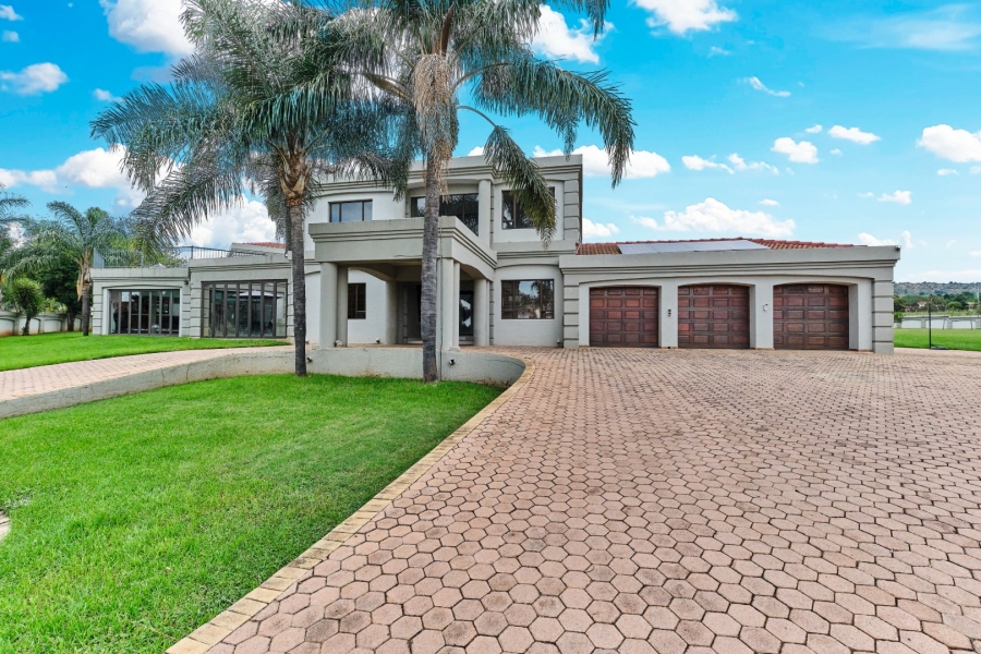 4 Bedroom Property for Sale in Ruimsig Gauteng