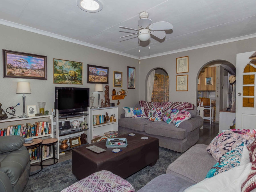 3 Bedroom Property for Sale in Illiondale Gauteng