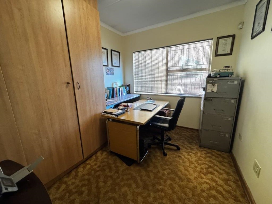 4 Bedroom Property for Sale in Aston Manor Gauteng