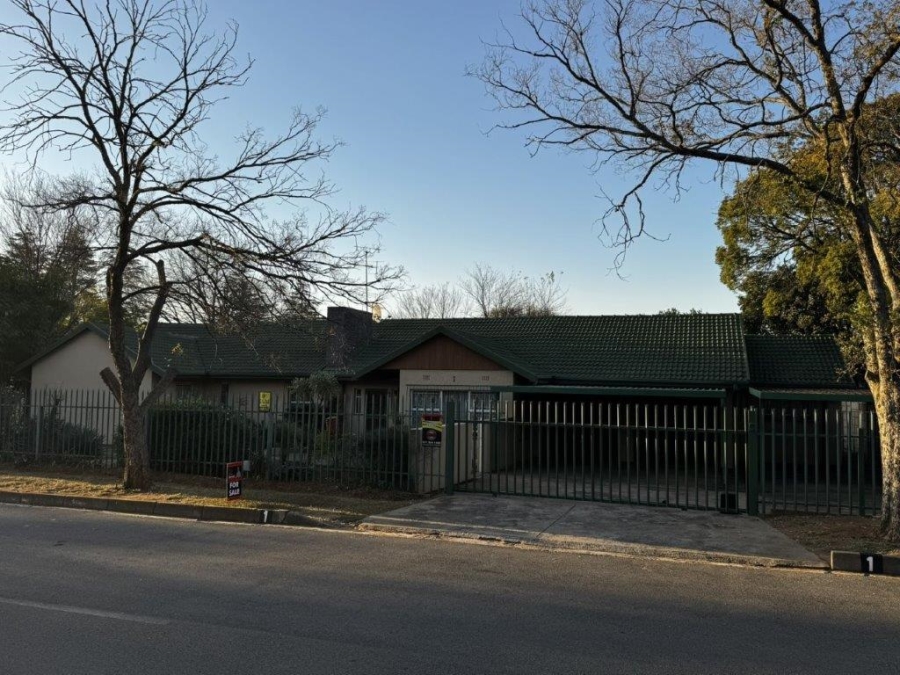 4 Bedroom Property for Sale in Aston Manor Gauteng