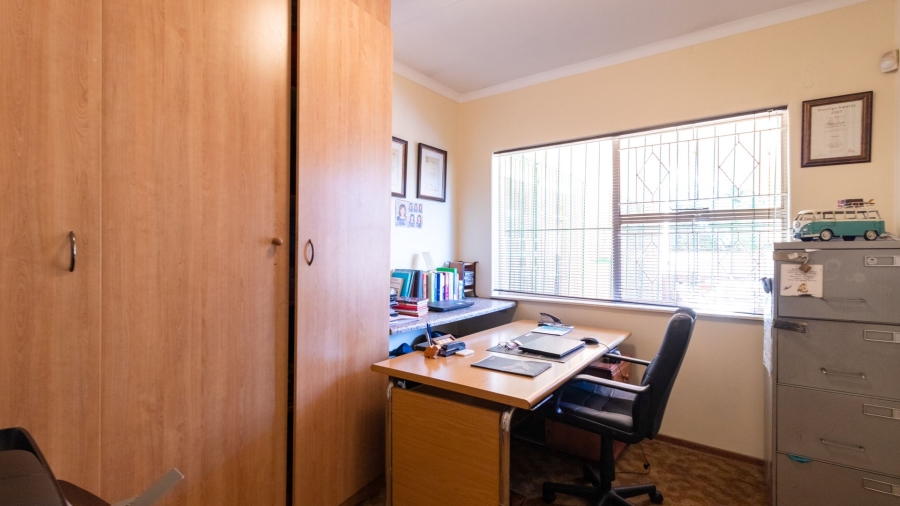 4 Bedroom Property for Sale in Aston Manor Gauteng