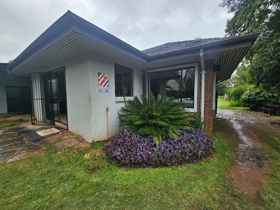  Bedroom Property for Sale in Zwartkop Gauteng