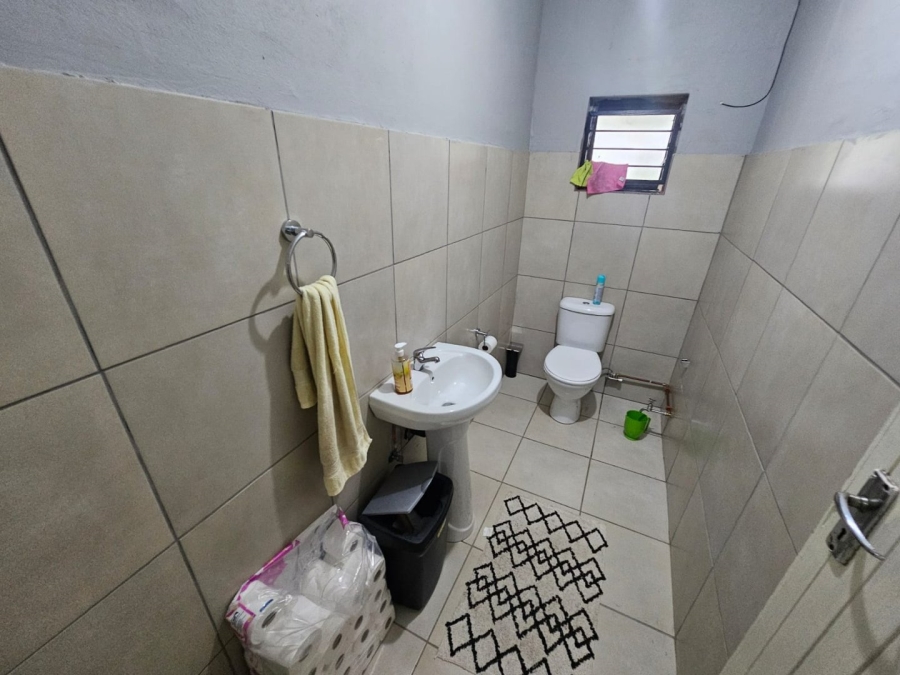  Bedroom Property for Sale in Zwartkop Gauteng