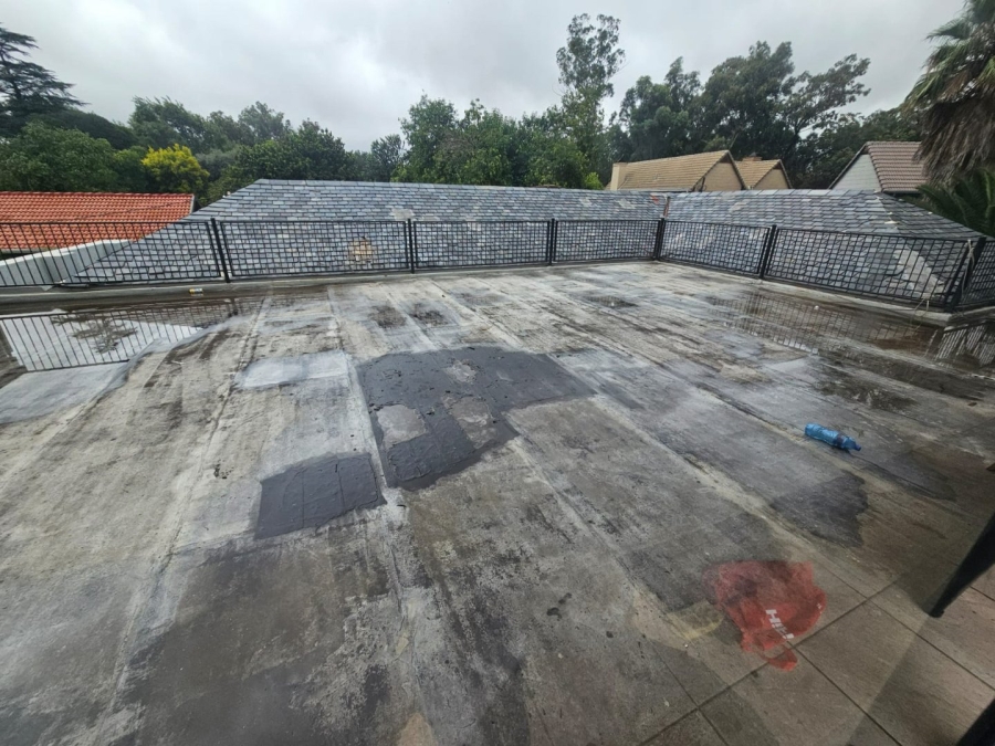  Bedroom Property for Sale in Zwartkop Gauteng
