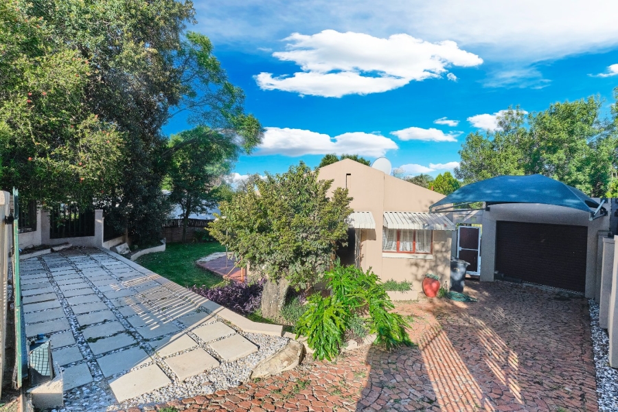 To Let 3 Bedroom Property for Rent in Randpark Ridge Gauteng