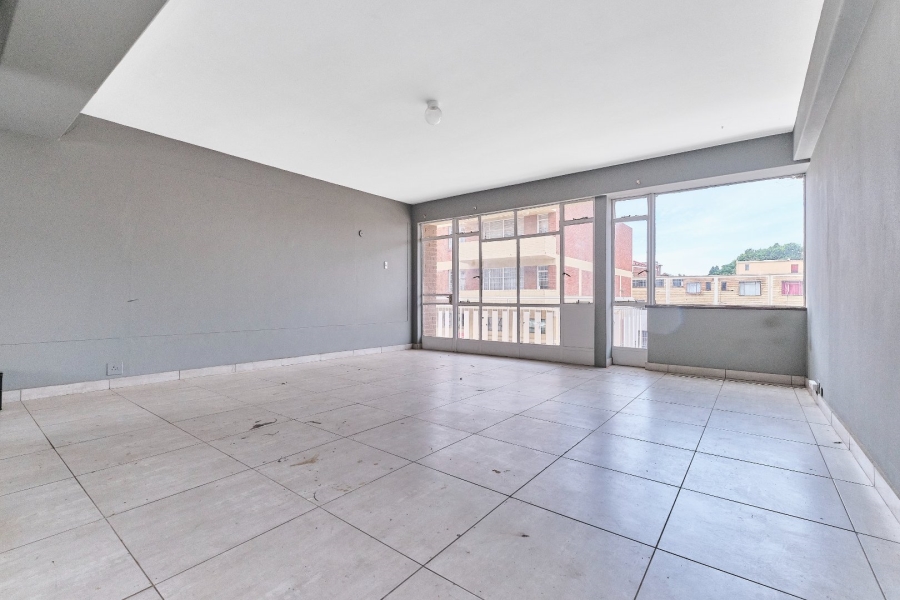 To Let 2 Bedroom Property for Rent in Florida Gauteng