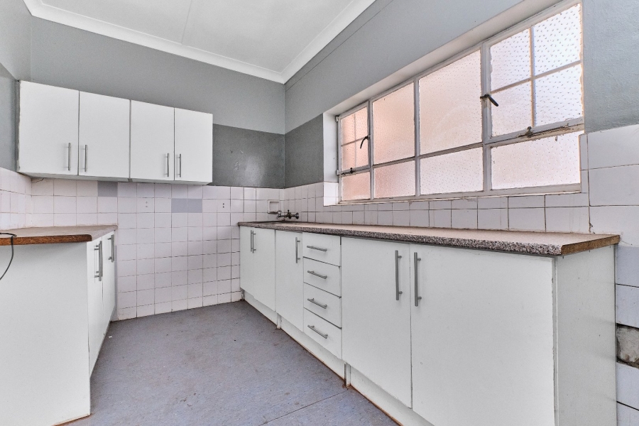 To Let 2 Bedroom Property for Rent in Florida Gauteng