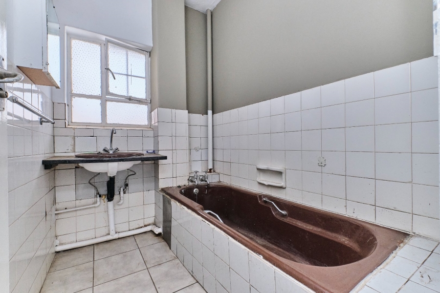 To Let 2 Bedroom Property for Rent in Florida Gauteng