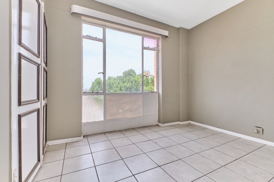 To Let 2 Bedroom Property for Rent in Florida Gauteng