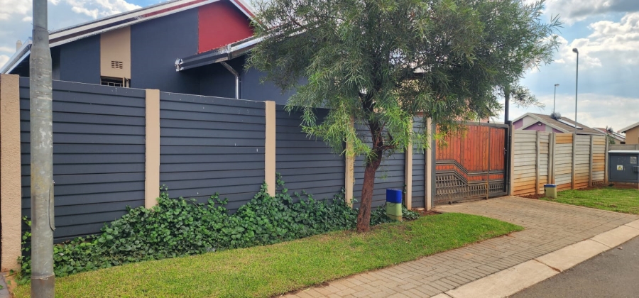 3 Bedroom Property for Sale in Sky City Gauteng