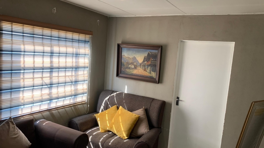 3 Bedroom Property for Sale in Roodekop Gauteng
