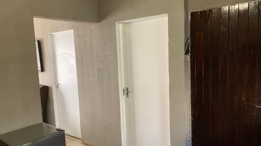 3 Bedroom Property for Sale in Roodekop Gauteng