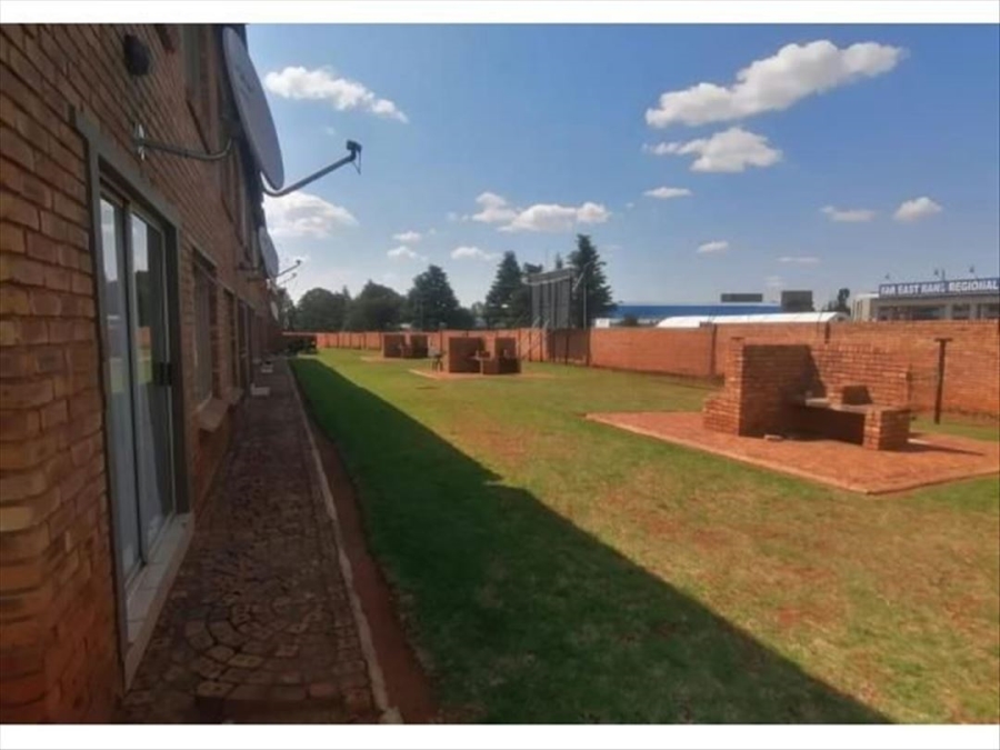 1 Bedroom Property for Sale in Krugersrus Gauteng